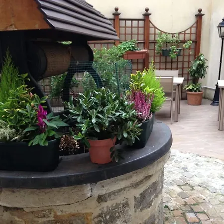 Amiral-fondary Hotel