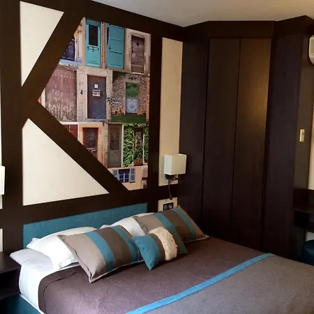 アミラル フォンダリー 3* パリ