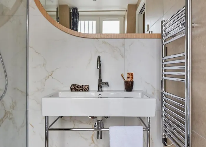 Amiral-fondary Hotel