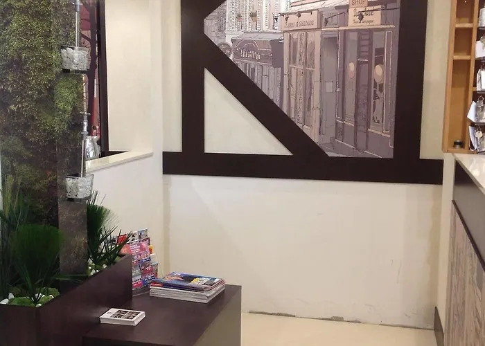 Amiral-fondary Hotel París